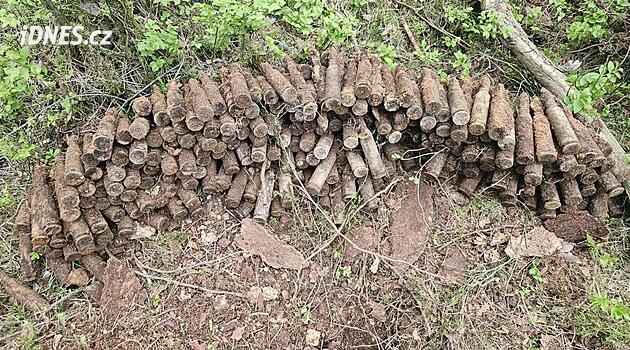 Lišov'da piroteknisyenler bulunan tehlikeli mühimmatı imha etti