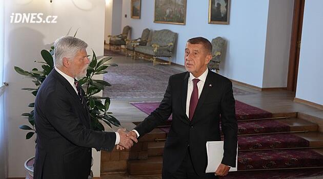 Babiš Pavel NATO zirvesi hakkında konuşuyor