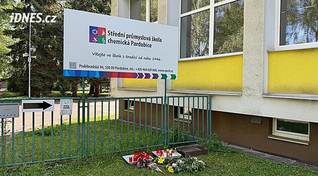 Pardubice'de kız öğrencinin öldürülmesi: Okul derslere ve mezuniyet sınavlarına yeniden başladı