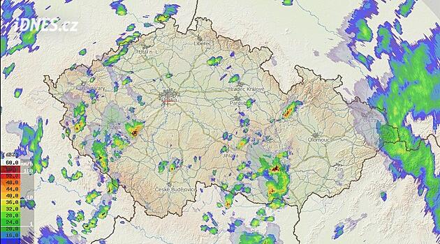 Česko zasáhnou silné bouřky: Hrozí přívalové deště a vítr — image 2
