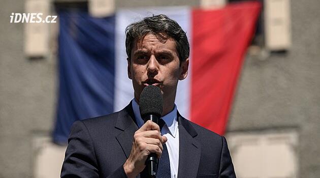 Miluji Francouze. Macronův expremiér Attal potvrdil kandidaturu na prezidenta