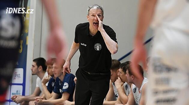 Grepl: Mladí chtějí jen brát, ale nedávají tomu sto procent. Někdy musíte být herec