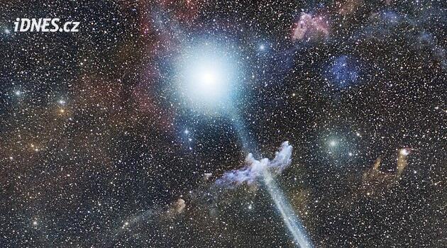 Zachytili kometu v souhvězdí Orionu. Fotka českých astronomů uspěla v NASA