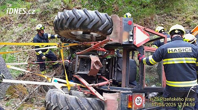 Pilsen'de kaza: Bir adama traktör çarptı