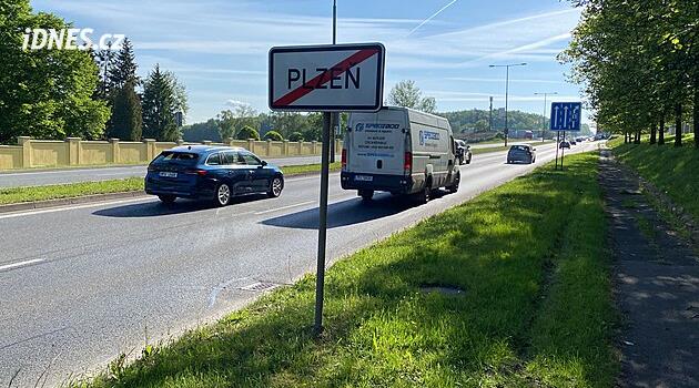Besleyicide D5'e kısıtlamalar başlayacak. Troleybüsler güzergah değiştirecek, sürücüler konvoy bekliyor