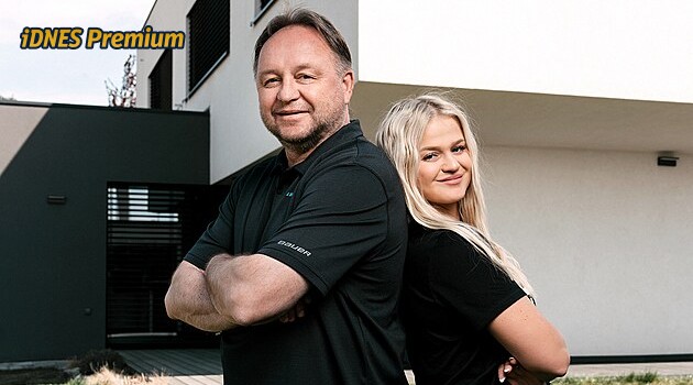 Pavel ve Natálie Pater hokey, eğitim ve aile hakkında