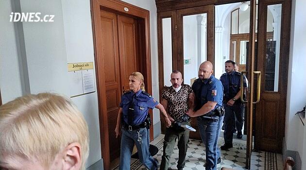 Extremistka Liebichová poputuje z Česka do Německa, potvrdil vrchní soud