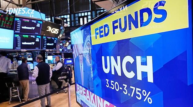 ABD merkez bankası faiz oranlarını değiştirmedi ancak artış gösterdi