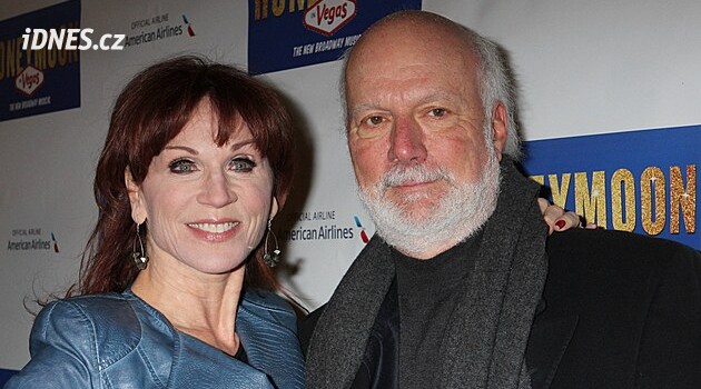 Efsanevi Amerikan komedi dizilerinin yönetmeni James Burrows hayatını kaybetti