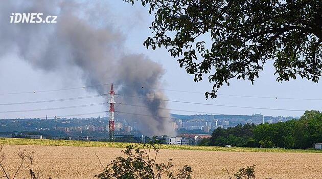 Prag'ın Suchdol'unda doğrama işleri – iDNES.cz