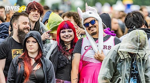 Rock for People festivali başladı. Tanıtım Vypsaná fiXa tarafından yapıldı, Gorillaz oynayacak