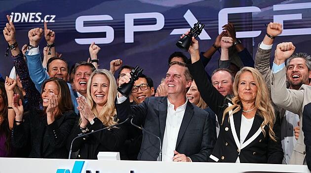Amerikan şirketi SpaceX'in hisseleri Nasdaq pazarında işlem görmeye başlayacak