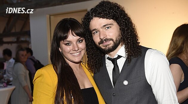 Ewa Farna and Martin Chobot announce their separation