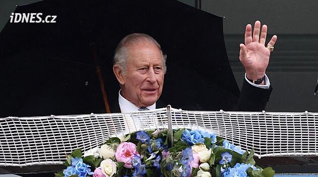 Král Karel III. s Camillou po letech přijali prince Harryho a jeho rodinu