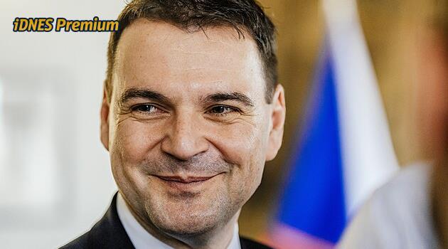 Macinka zažehl další ostrý spor s Lipavským. Tentokrát kvůli klimatizacím za desítky milionů