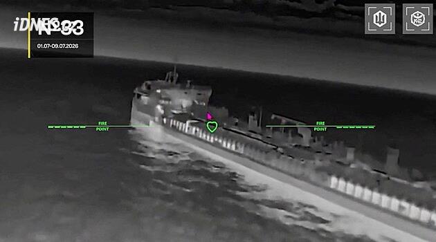 Ukrajina v Černém moři zasáhla dvacet plavidel ruské stínové flotily, z toho 17 tankerů