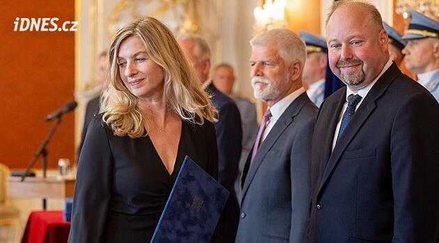 Pavel jmenoval nové soudce. Připomněl výroky kritizující justici a vyslal varování