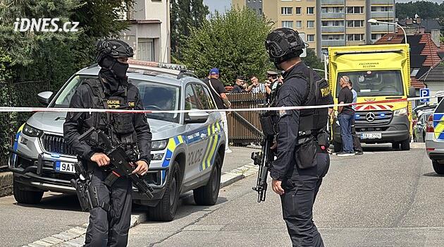 Střelba v Hostivaři má druhou oběť. Zemřel muž podezřelý z útoku