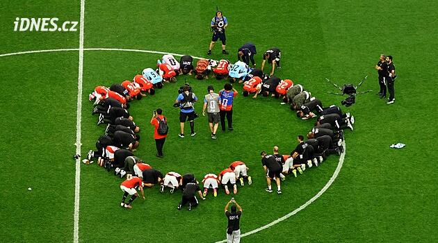 Austrálie - Egypt 1:1, 2:4 na pen., africký tým v osmifinále. Soupeř střídal brankáře