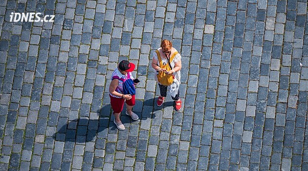 Léto plní pražské hotely. Turisté si s rezervací dávají načas