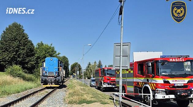 Smrtelná nehoda na přejezdu ve Zlíně. Cyklista vjel pod lokomotivu