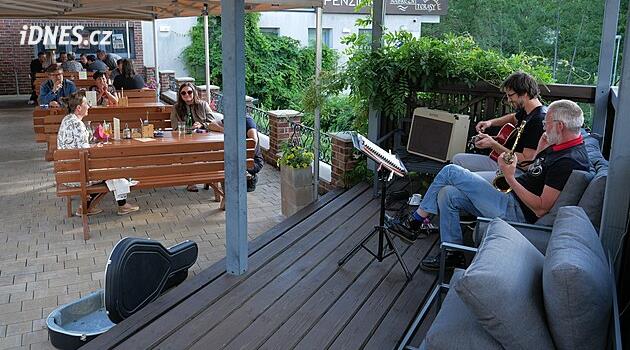 Letní atmosféru dodá Žďáru projekt Buskers tour