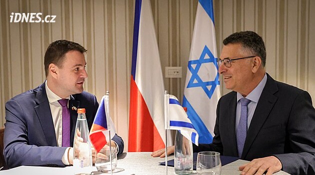 Z vřelých vztahů musí těžit byznys, vzkázal Macinka v Izraeli. A vtipkoval o vězení