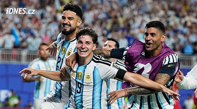 Postupujeme, ale trpěli jsme, přiznal Scaloni. Messi půjde poprvé proti Anglii
