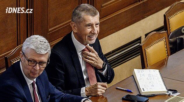 Nový zákon zrychlí a zjednoduší stavby, říká Babišova vláda. Podle opozice pomáhá hlavně developerům