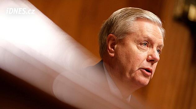Zemřel významný americký senátor Lindsey Graham. Bylo mu 71 let
