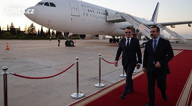 Macron v Damašku podpořil „novou Sýrii“. Chce svobodný a pluralitní stát