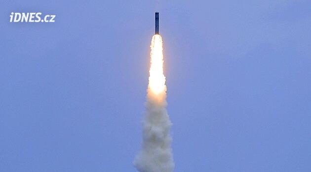 USA po čínském raketovém testu vyzvaly Peking k debatě o kontrole zbrojení