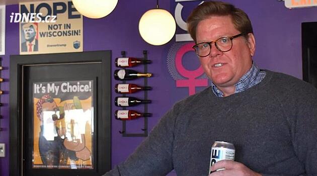 Pivovar přišel o licenci poté, co jeho majitel v propagační akci slíbil, že bude rozdávat pivo zdarma, až zemře prezident Trump.