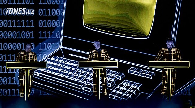 RECENZE: K tanci i přemýšlení. Kraftwerk odehráli v Praze hypnotizující vystoupení