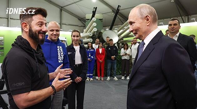 Bitva s drony jako nová ruská reality show? Skvělá propaganda, ocenil Putin