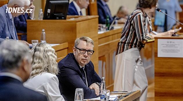 Senát zvýšil rodičovský příspěvek na 400 tisíc korun. Chceme snížit dopady inflace, říká Juchelka