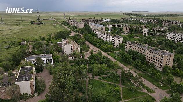 Vesnice duchů. Kazaši prchají do měst, země přistupuje k radikálním krokům