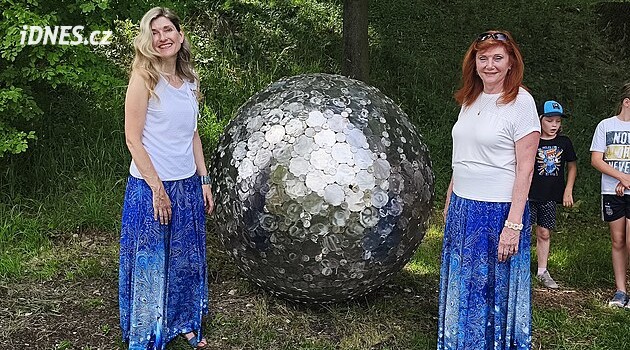 Ve Vraclavi otevřeli planetární stezku. Sluneční soustava se vešla do šesti kilometrů