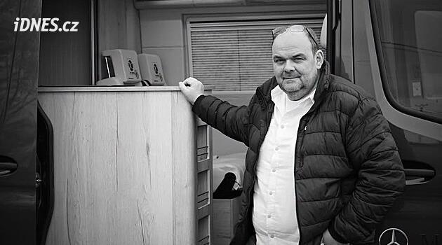 Zemřel Tomáš Krs. Jako jeden z prvních v Česku stavěl obytné dodávky