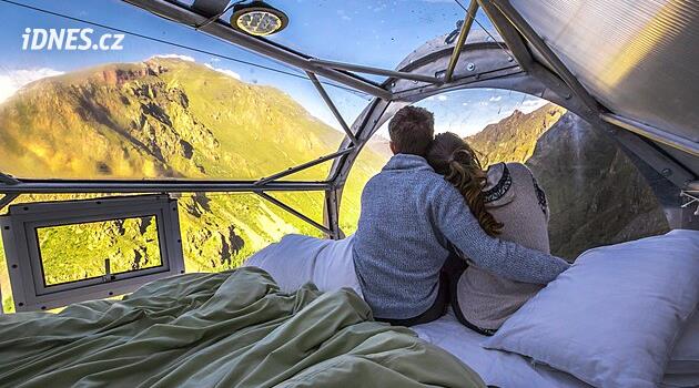 Luxus, ze kterého se točí hlava: Do tohoto pokoje v Peru musíte po skále