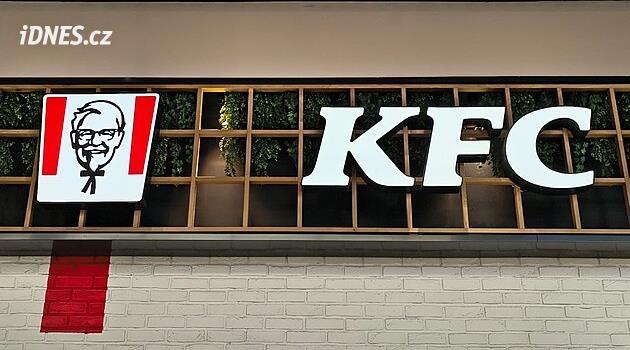 KFC znovu nasazuje Tacos i California Summer. Z původních receptur z roku 2017 zbylo jen jméno
