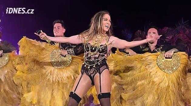 Jennifer Lopezová vystoupila v Itálii v prádle a promluvila o tom, co je sexy na mužích