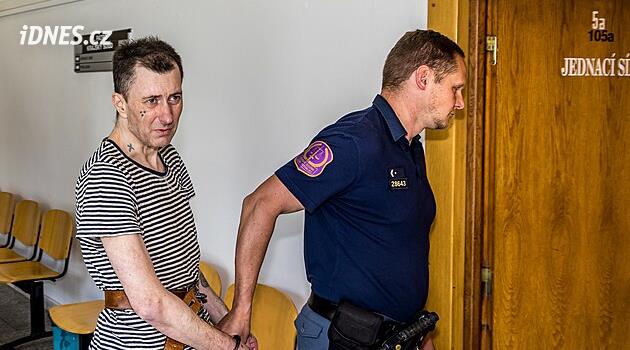 Mahkeme, Žatec'te birden fazla cinayete hazırlık yapan bir adamı on yıl hapis cezasına çarptırdı