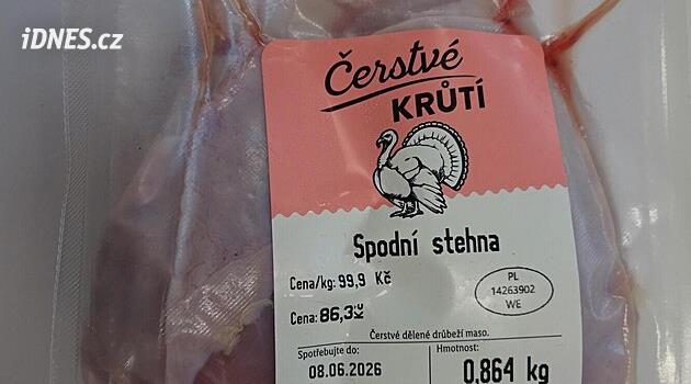 Krůtí stehna z Lidlu obsahovala bakterie salmonely. Nejezte je, varuje inspekce
