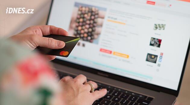 Poslední 2 kusy skladem? Nenechte se napálit nejčastějšími triky e-shopů
