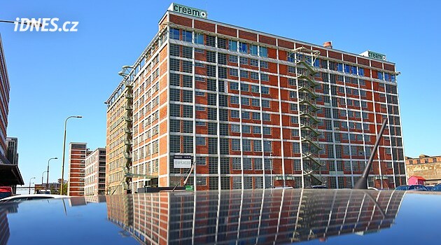 Co po zničené baťovské budově? Spíše jiný dům než replika, míní architekti