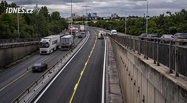 Kbelská míří do další fáze. Auta se poprvé projedou po novém asfaltu