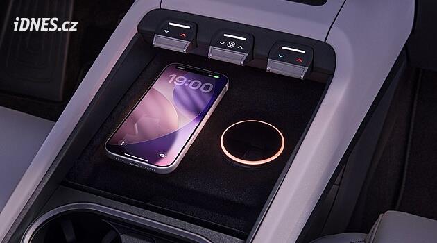 Má magnety a chlazení. Nabíjení mobilů ve škodovkách bude pohodlnější