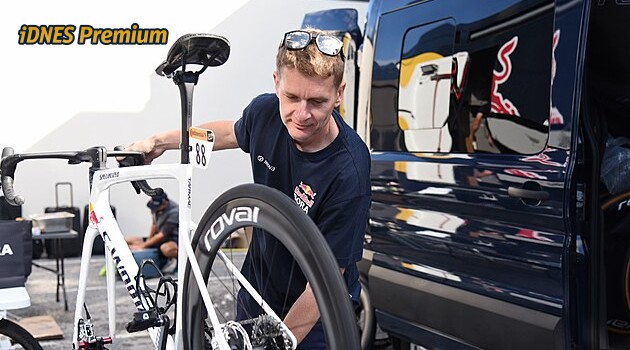 Kolo Evenepoela pod bedlivým dohledem. A jak je rychlé? Tour očima mechanika