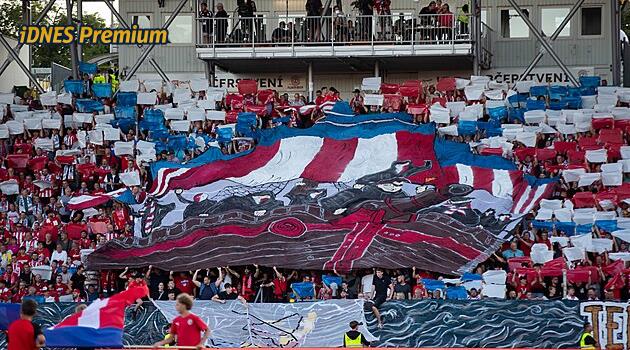 Yıllar önce olduğu gibi! Brno lige dönerken Sparta'yı devirdi